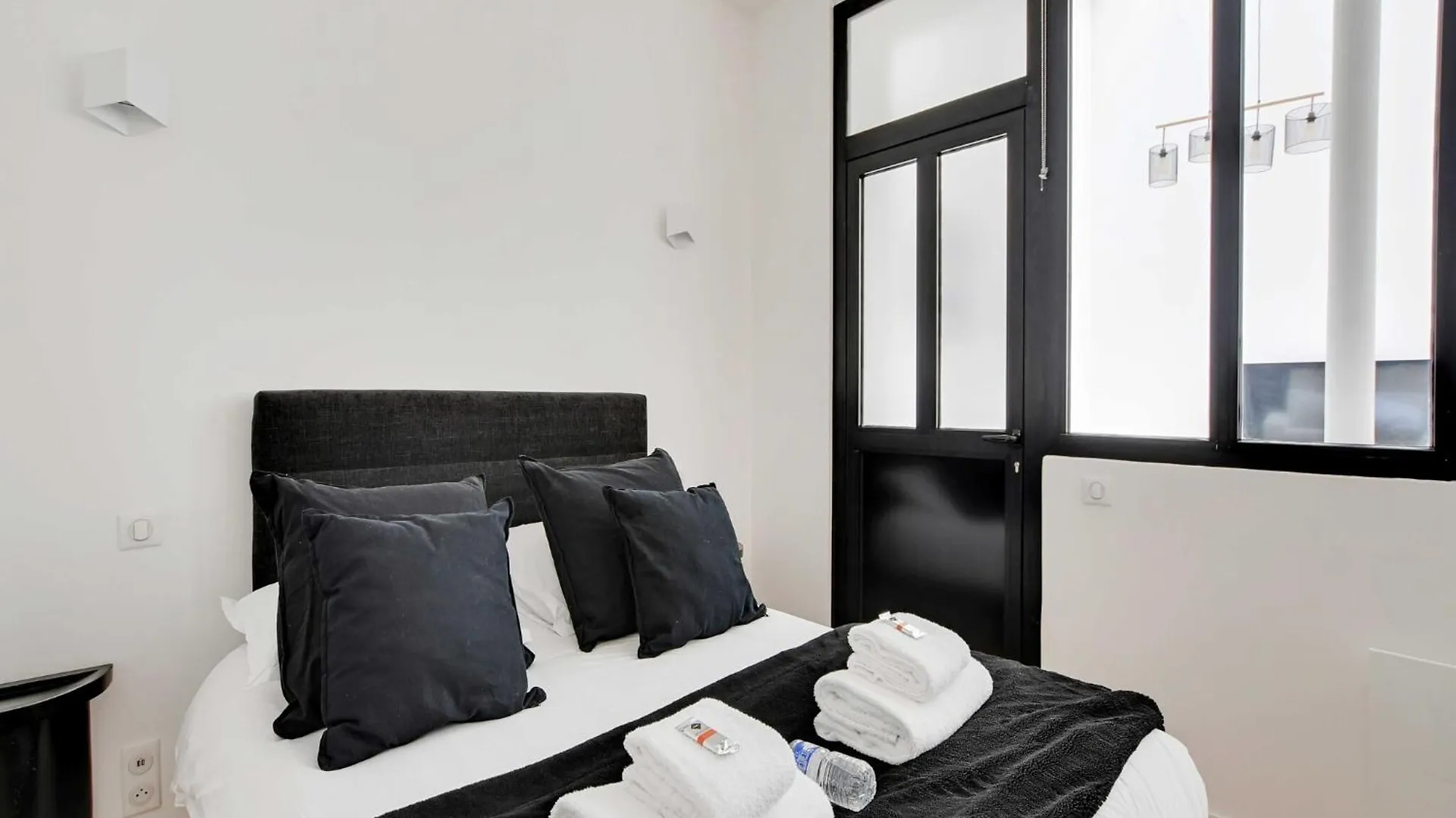 Authentique Apartment - 1Br- 2P- Voltaire باريس