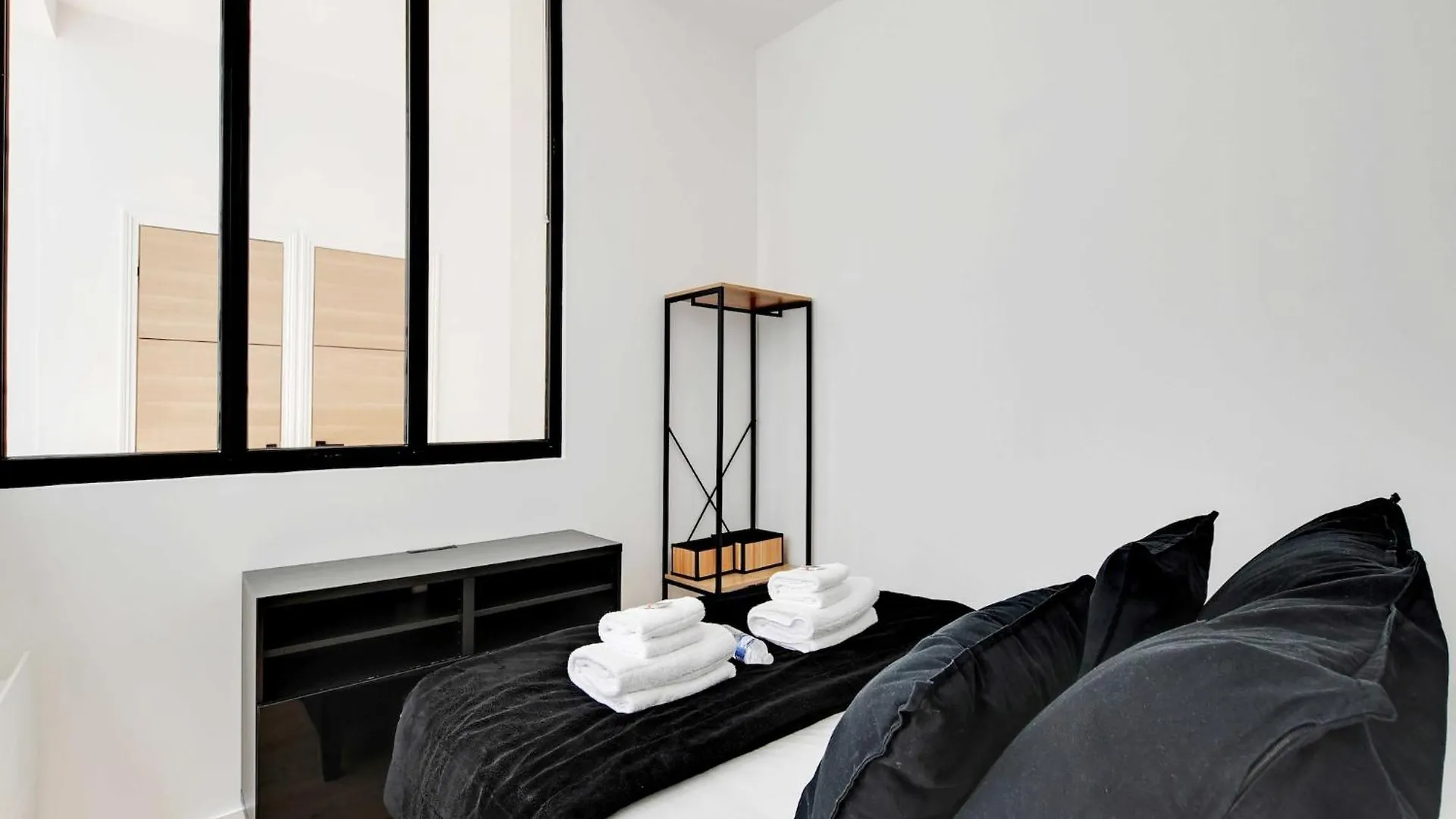 Authentique Apartment - 1Br- 2P- Voltaire Paris